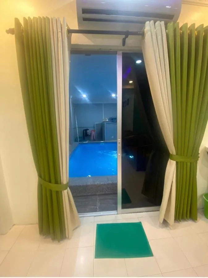 펜션 Annajah Muslim Private Pool Homestay 메르타잠 말레이시아