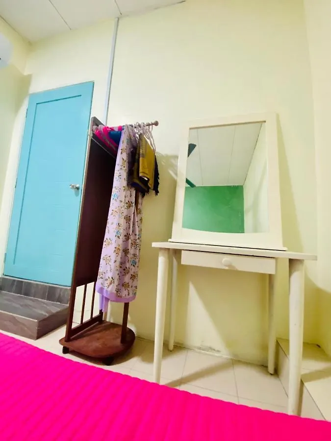 Annajah Muslim Private Pool Homestay 메르타잠 펜션